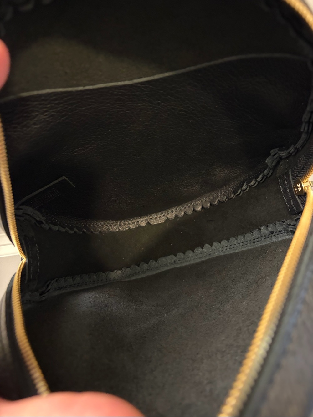 Portland Leather Round Large Crossbody Bag - Picture 8 of 13